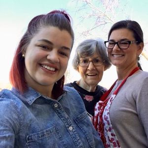 Meet your Posher, Avery